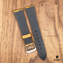 Load image into Gallery viewer, #860 (Quick Release Spring Bar) 19/16mm Light Brown Crocodile Belly Leather Watch Strap