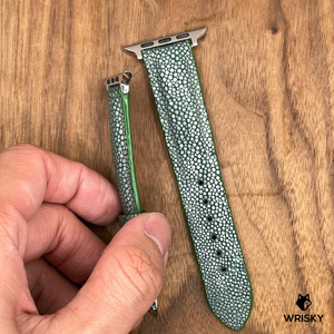 #845 (Suitable for Apple Watch) Green Stingray Leather Watch Strap